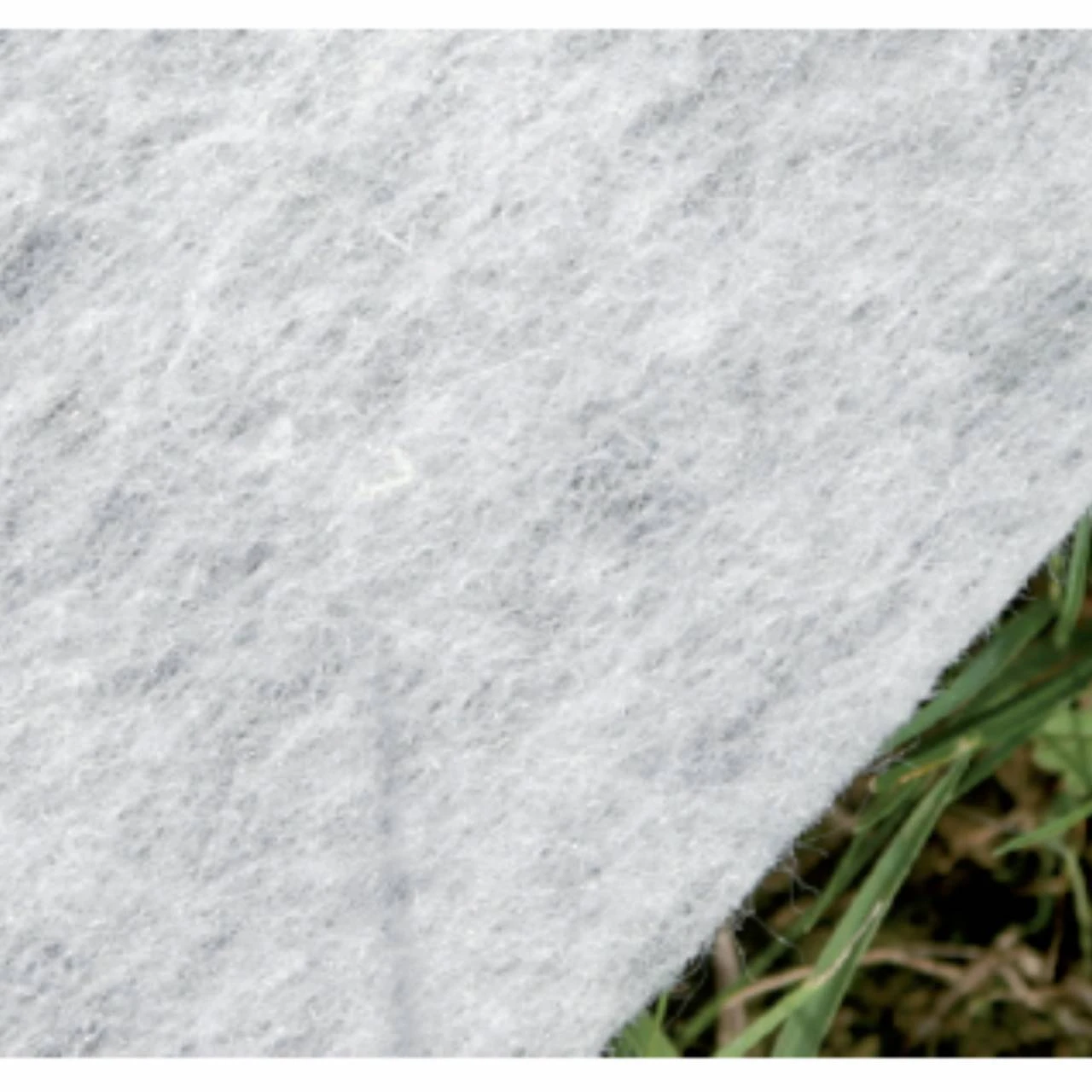 GRE Bodenschutzvlies Für Aufstellbecken 110 G/m² - 1100x600 Cm 4 GRE Bodenschutzvlies Für Aufstellbecken 110 G/m² - 1100x600 Cm – Bild 2