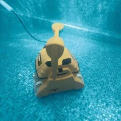 Poolroboter Dolphin Wave 100 Mit Caddy -Pool-Chlor-Shop poolroboter dolphin wave combi buerste 5 a4a958126a61b85063532214611651e0 1280x1280