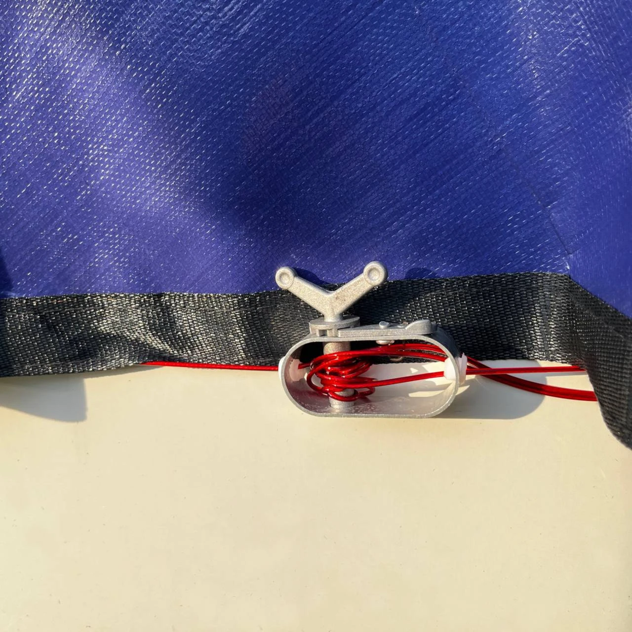 Winterabdeckplane Für Rechteckbecken 300 G/m² Mit Randverstärkung 4 Winterabdeckplane Für Rechteckbecken 300 G/m² Mit Randverstärkung – Bild 2